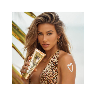 Dripping Gold Glowing Steady Samoopalovací krém Gradual Tan light/medium, 200ml